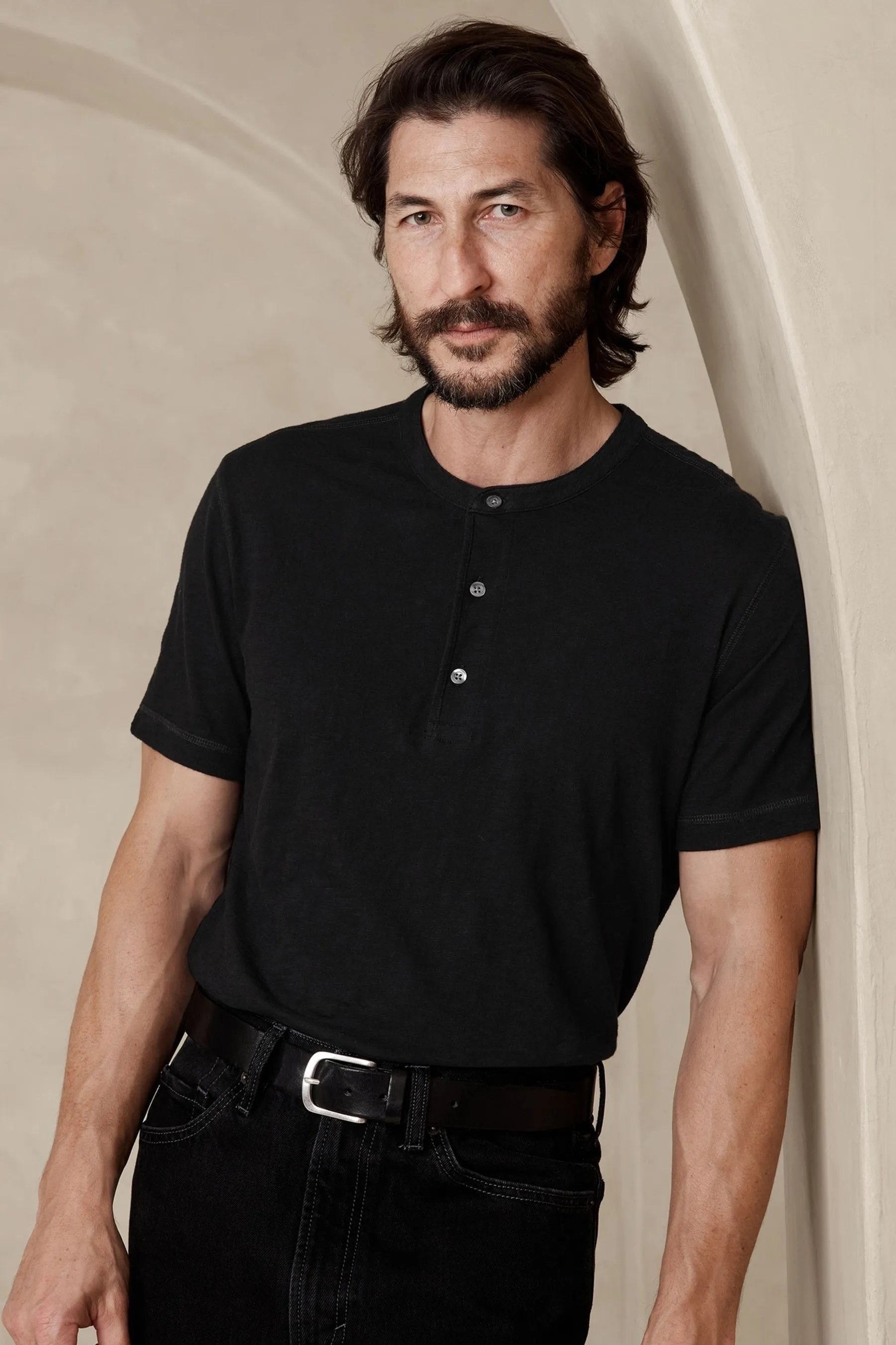 Banana Republic - T-shirt serafino lavaggio morbido