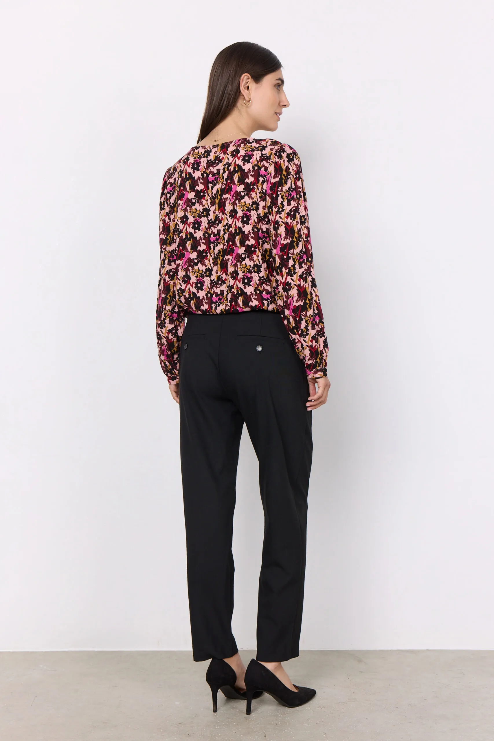 Blusa Femminile in LENZING™ ECOVERO™ Viscosa – Fantasia Vivace sul Fucsia – Taglia M a 25€ (Prezzo Ori
