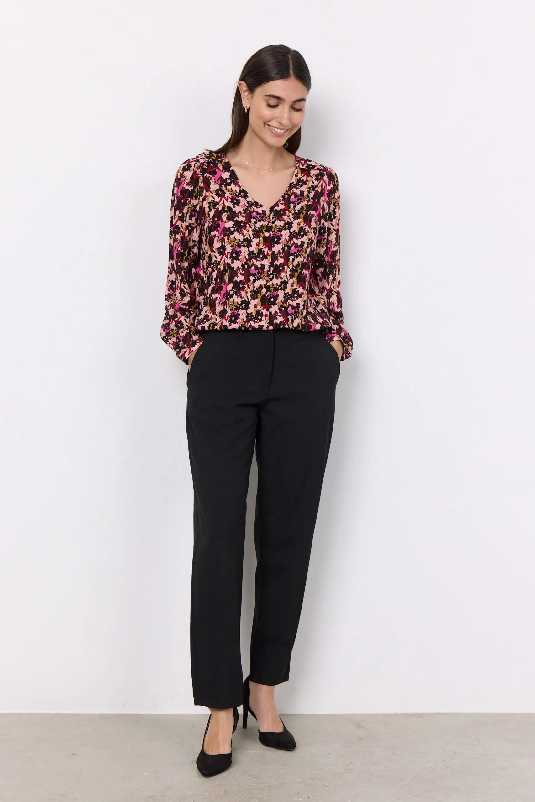 Blusa Femminile in LENZING™ ECOVERO™ Viscosa – Fantasia Vivace sul Fucsia – Taglia M a 25€ (Prezzo Ori