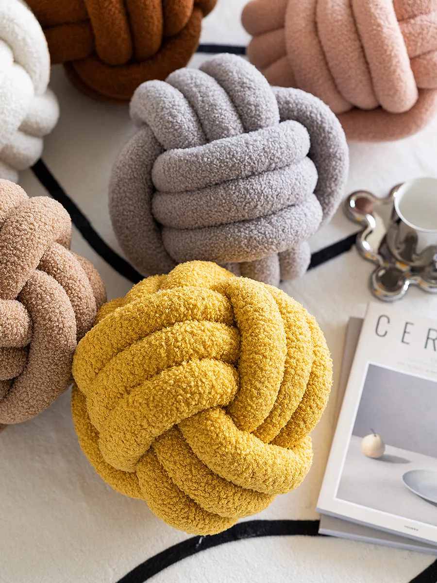 Cuscino di arredo di design in lana d'agnello morbido e delizioso