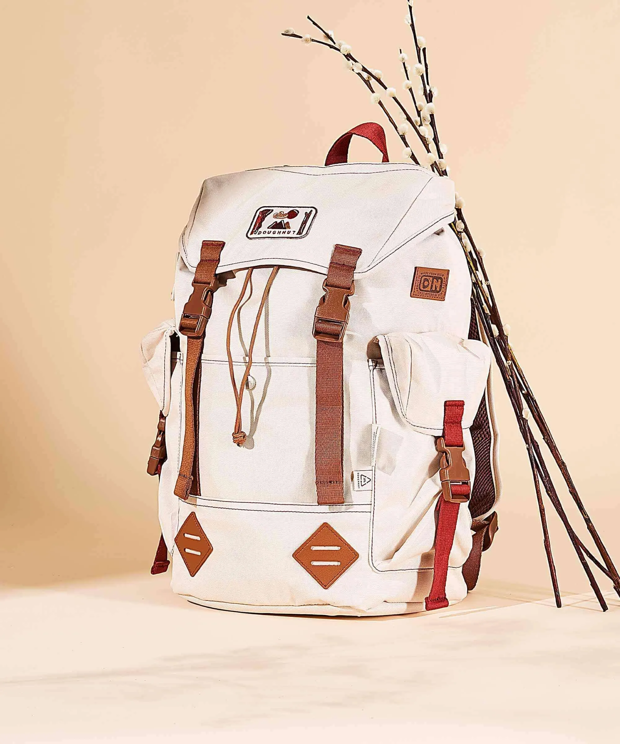  Doughnut Dreamwalker Grounder Zaino 15″ poliestere riciclato beige  