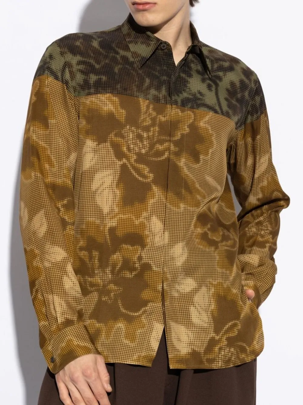 Dries Van Noten camicia con stampa pixel ingegnerizzata contrastante.