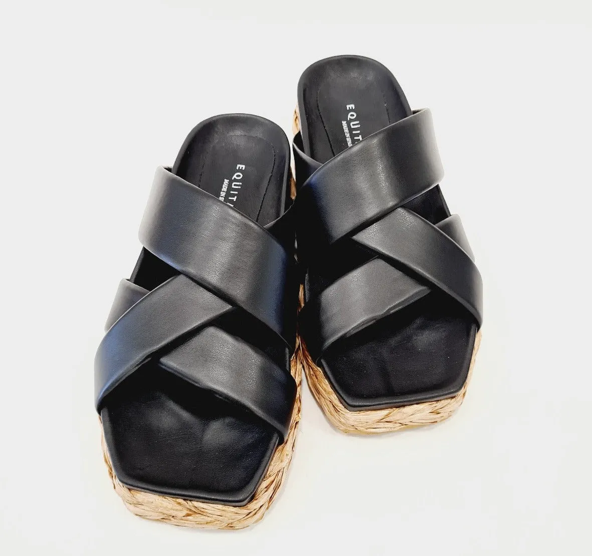 Equitare sandalo zeppa fondo gomma alta 4,5 cm. pelle nero rif.12