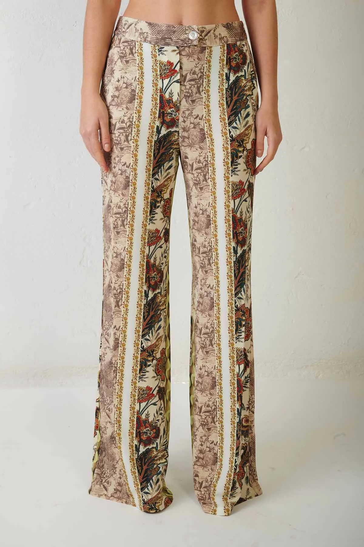 ERIKA CAVALLINI Pantalone svasato stampato
