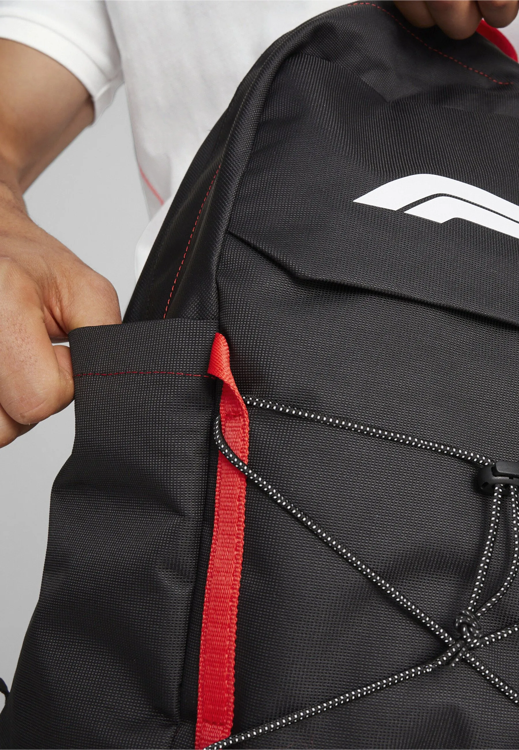 F1®  - Zaino da viaggio