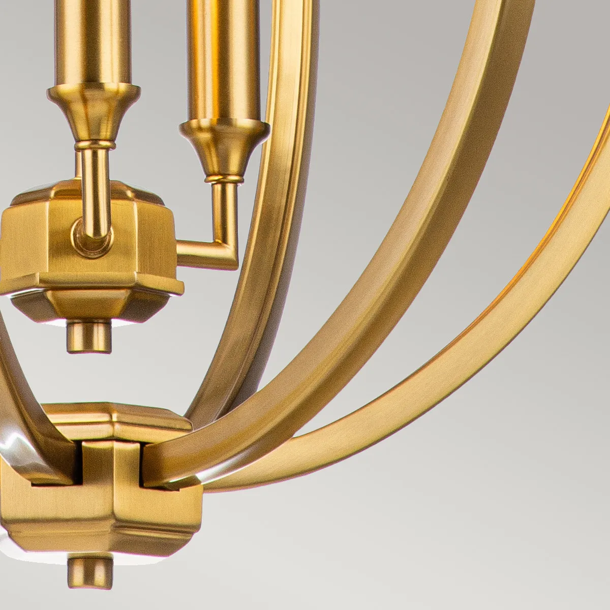 Feiss  Lampadario moderno medio in acciaio con diffusore a 3 luci Corinne - 60W