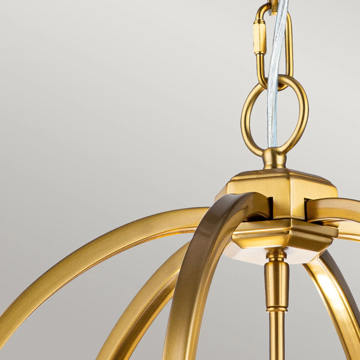 Feiss  Lampadario moderno medio in acciaio con diffusore a 3 luci Corinne - 60W