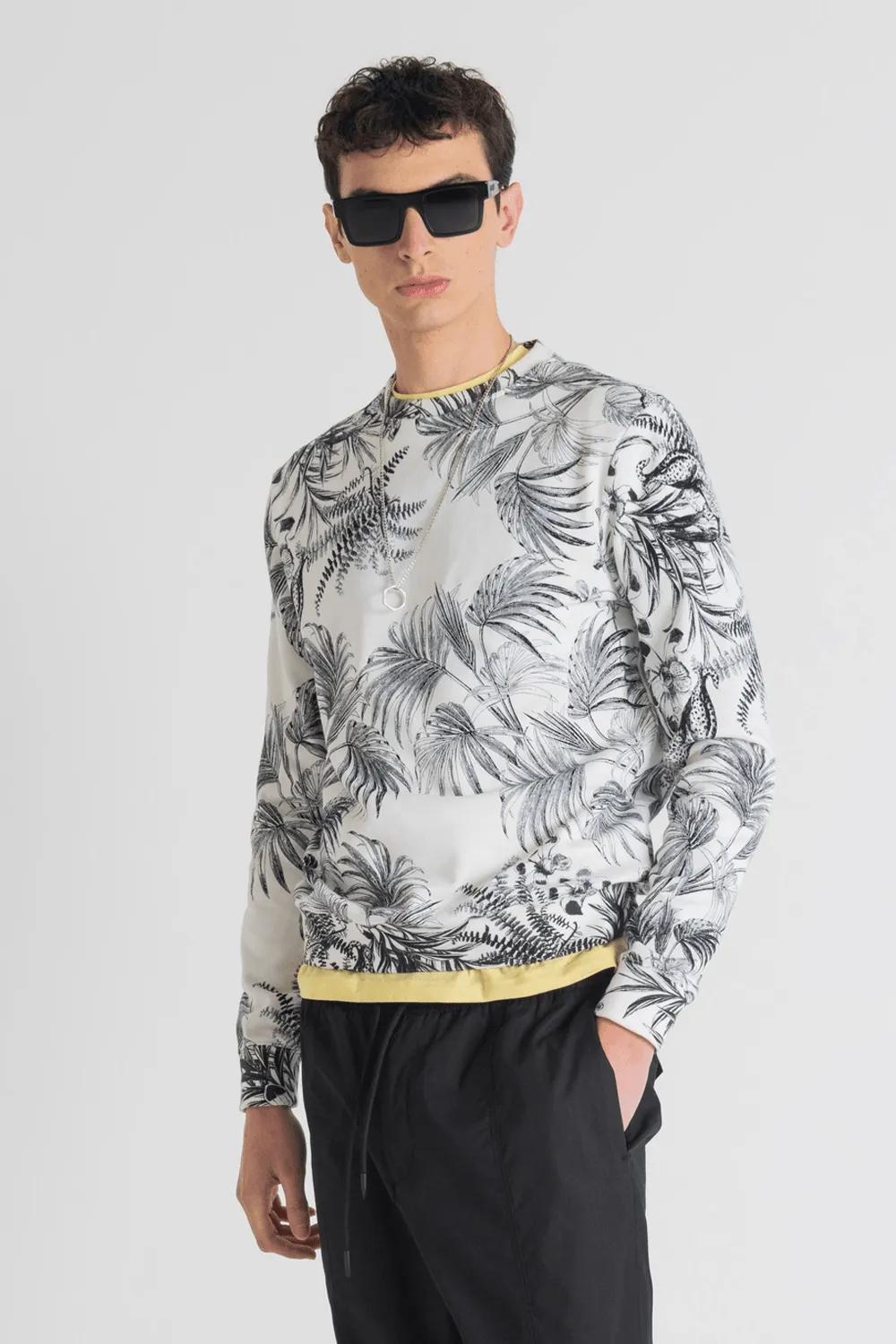 Honolulu Monochrome Sweatshirt Cream