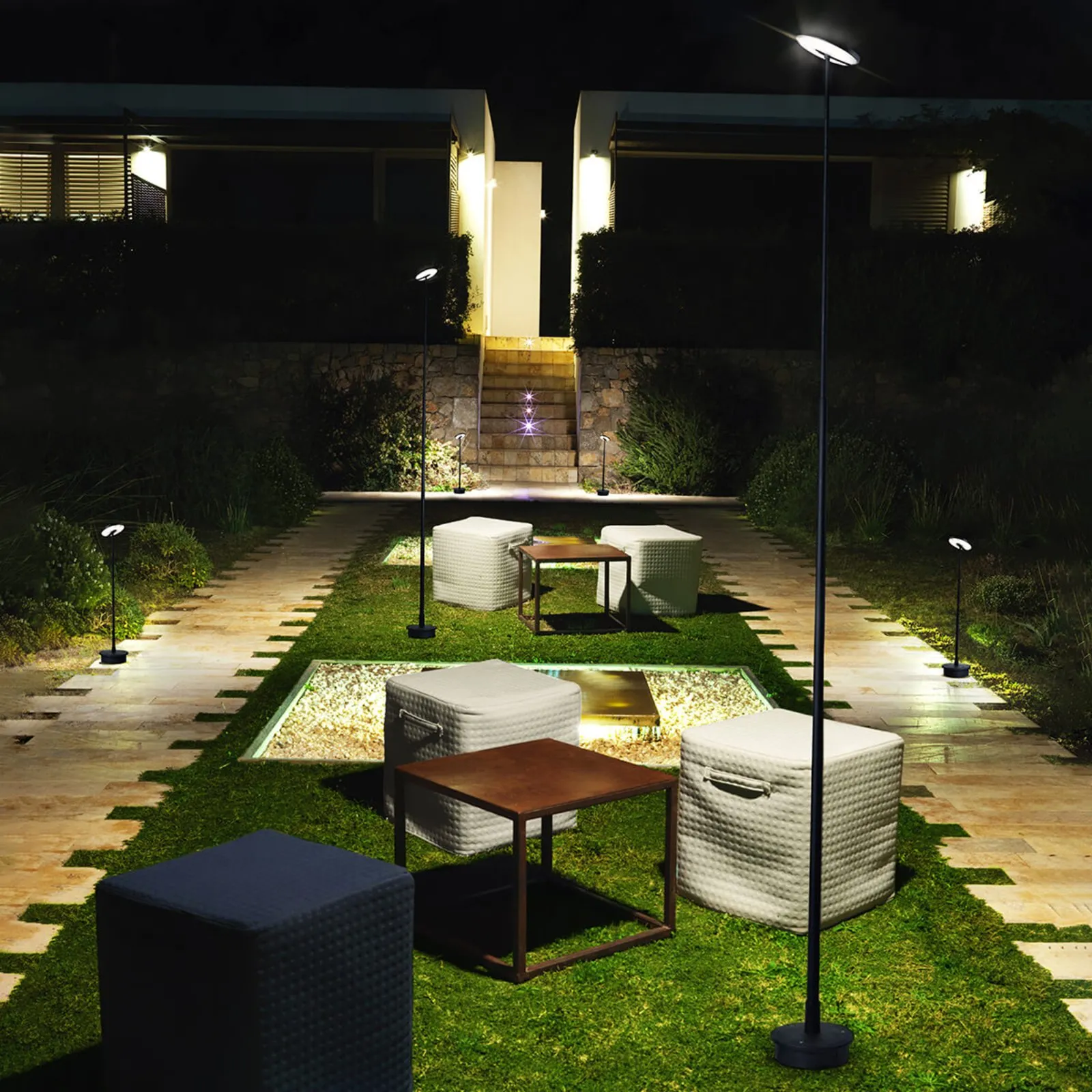 Lampione a LED Invisible IP54