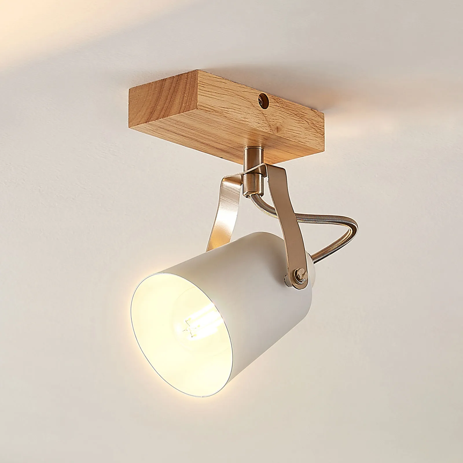 Lindby Blana applique