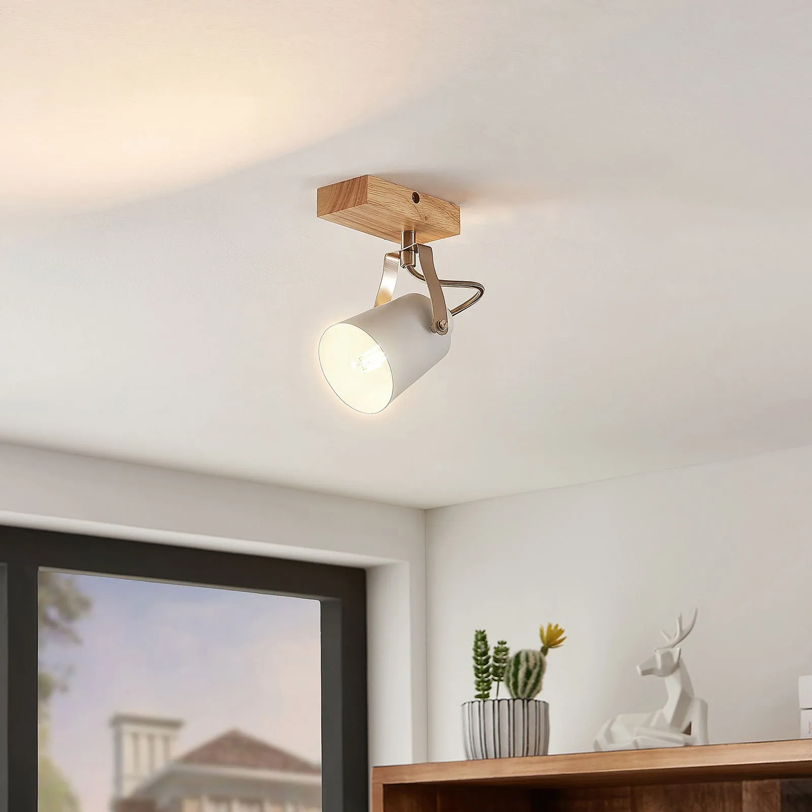 Lindby Blana applique