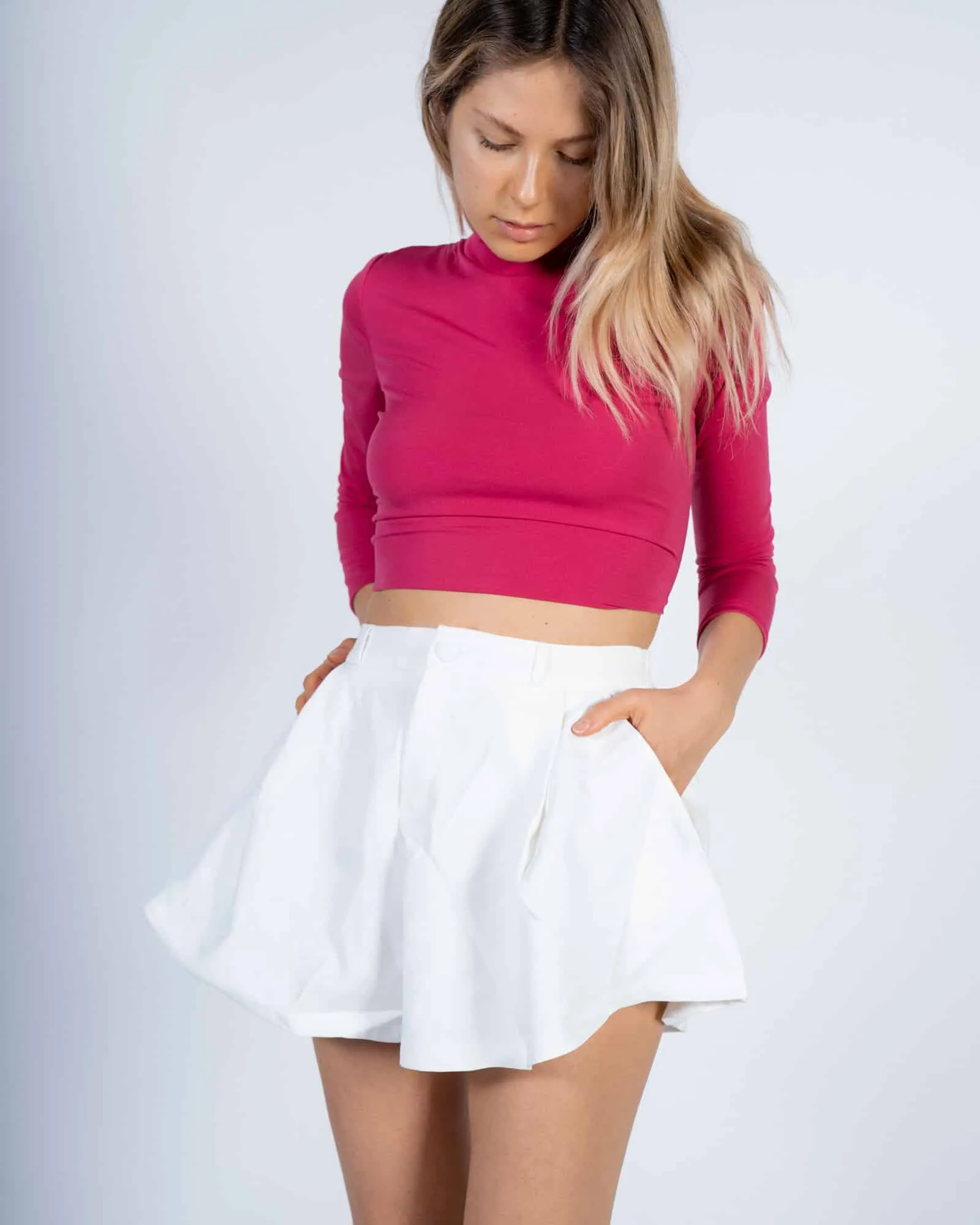 Pantaloncino ampio con pieghe - Bianco