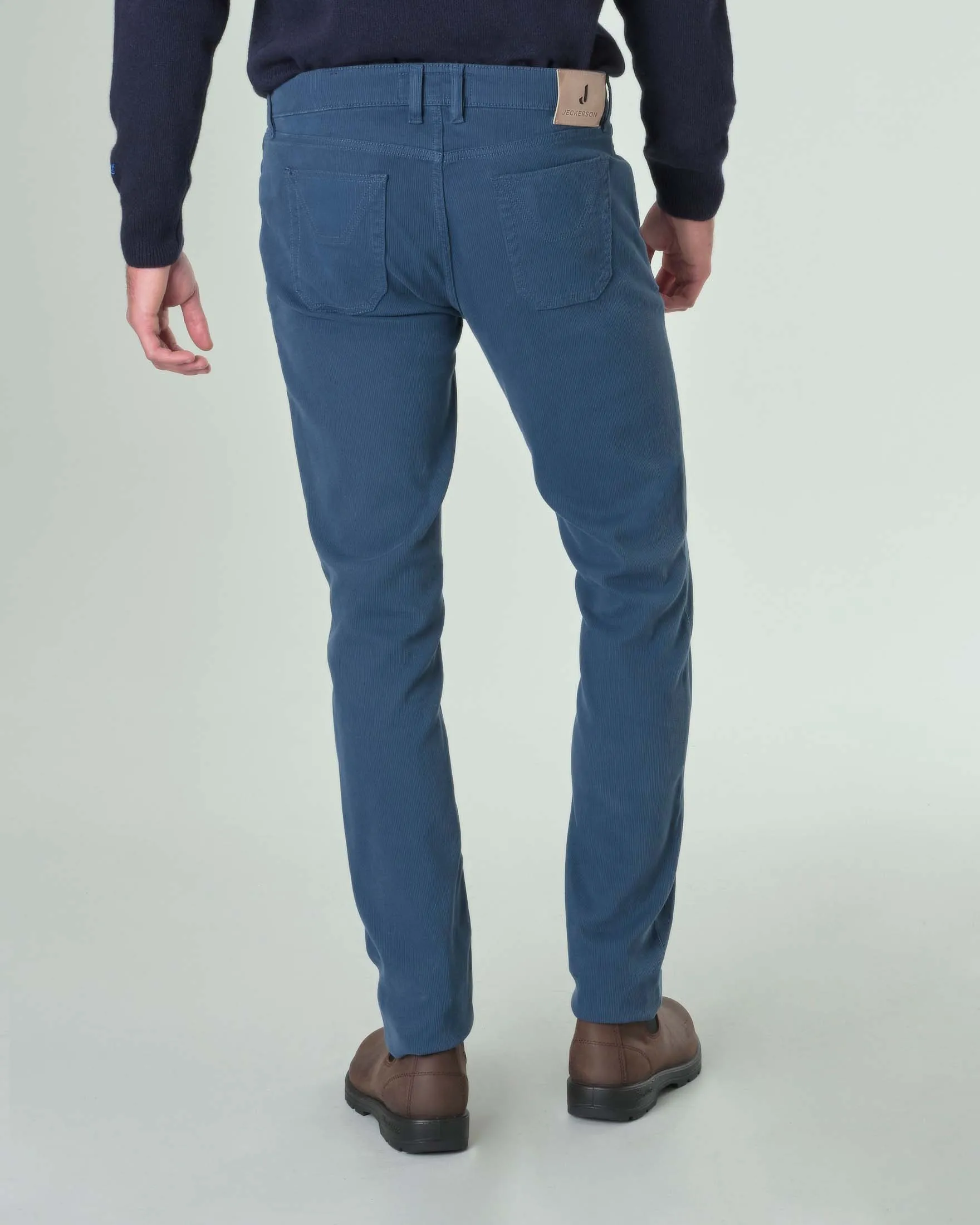Pantalone blu indaco cinque tasche John in cotone stretch a costine con toppa