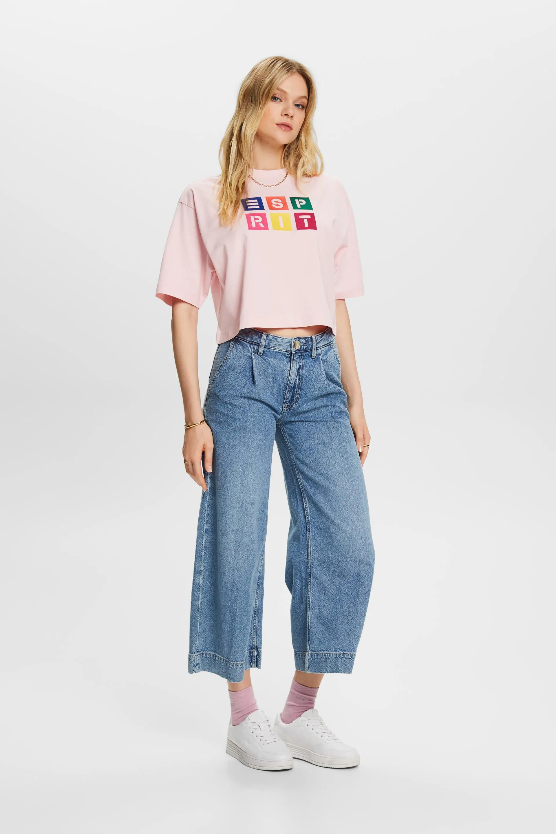T-shirt in cotone con logo ricamato