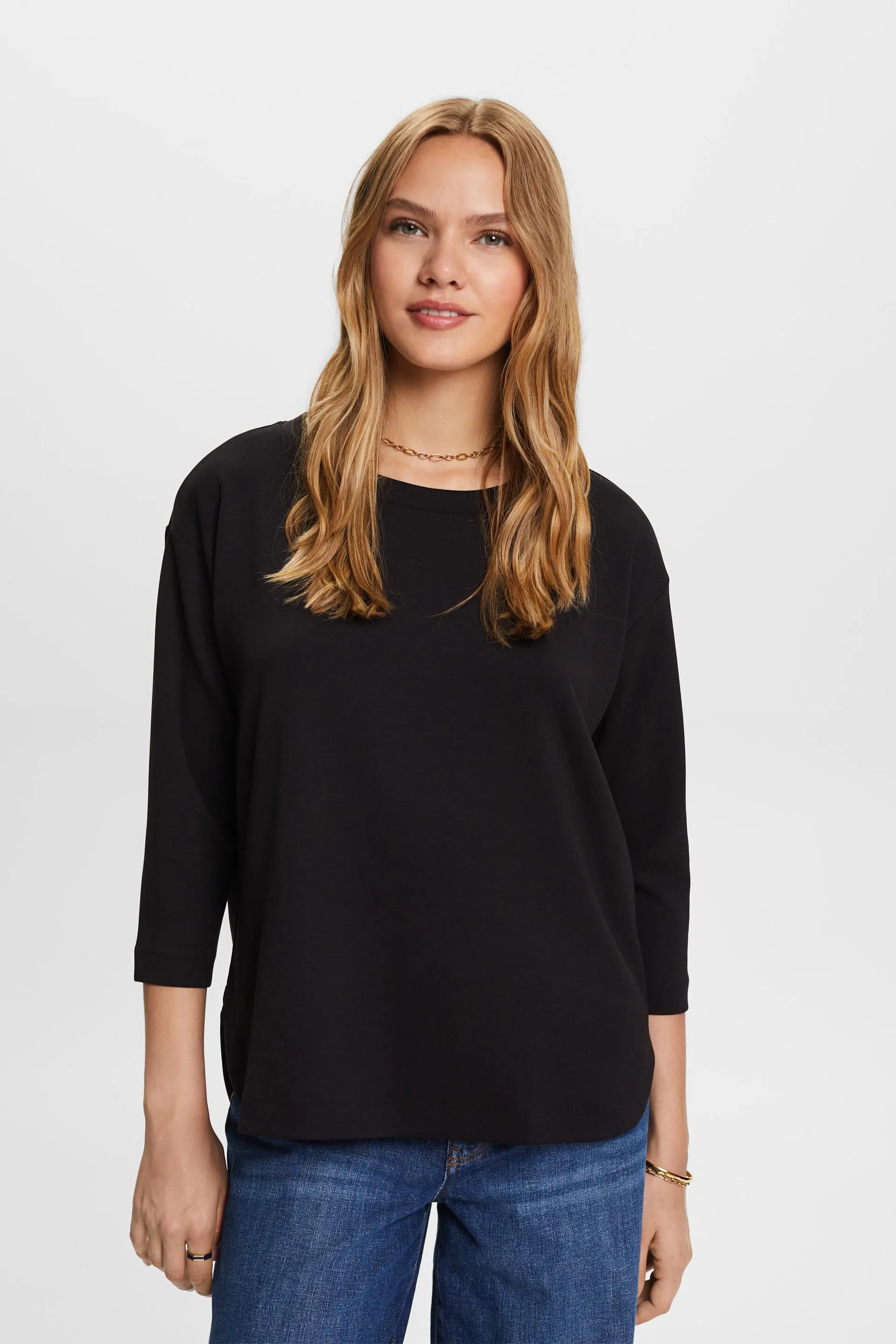 Top a maniche lunghe loose fit