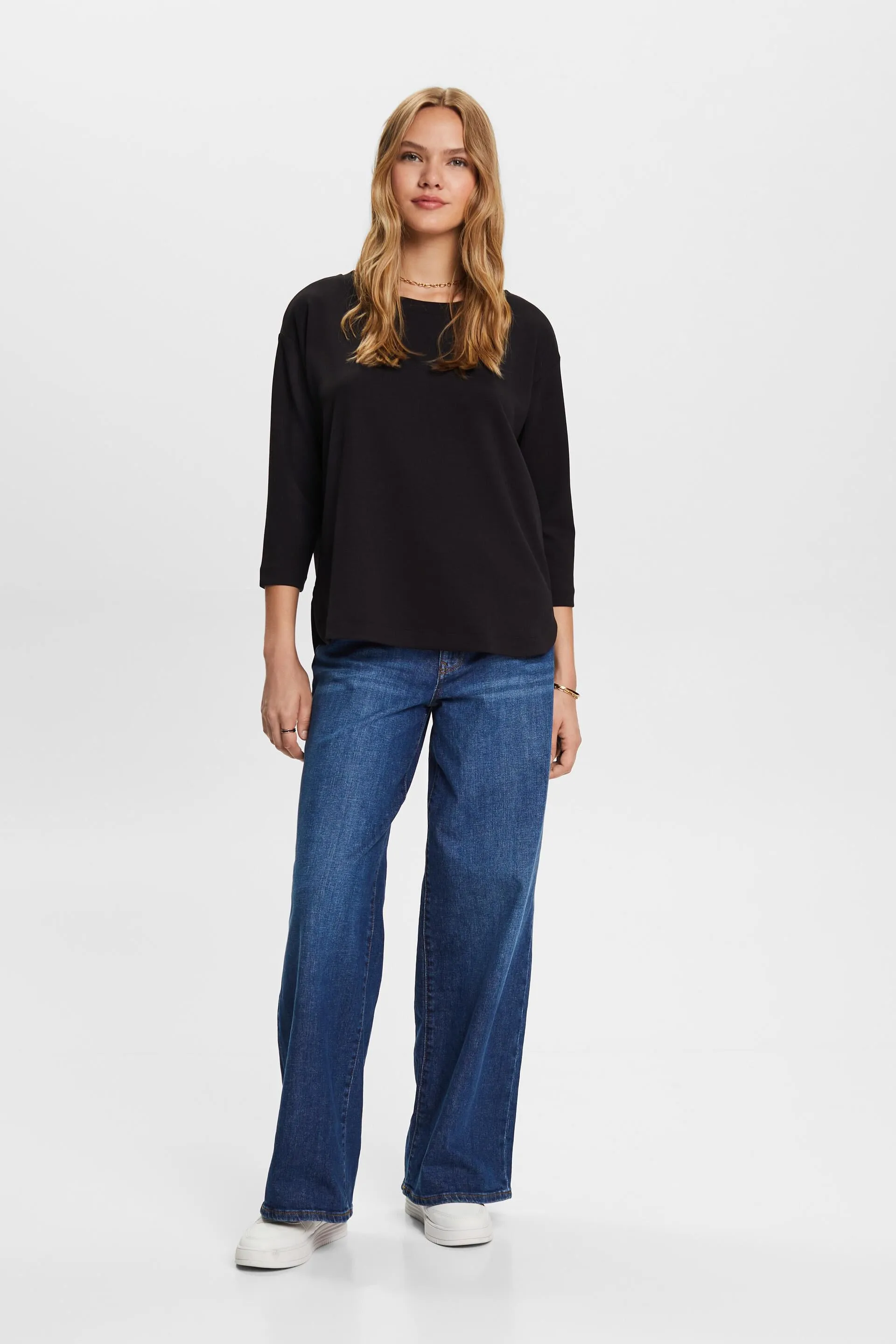Top a maniche lunghe loose fit